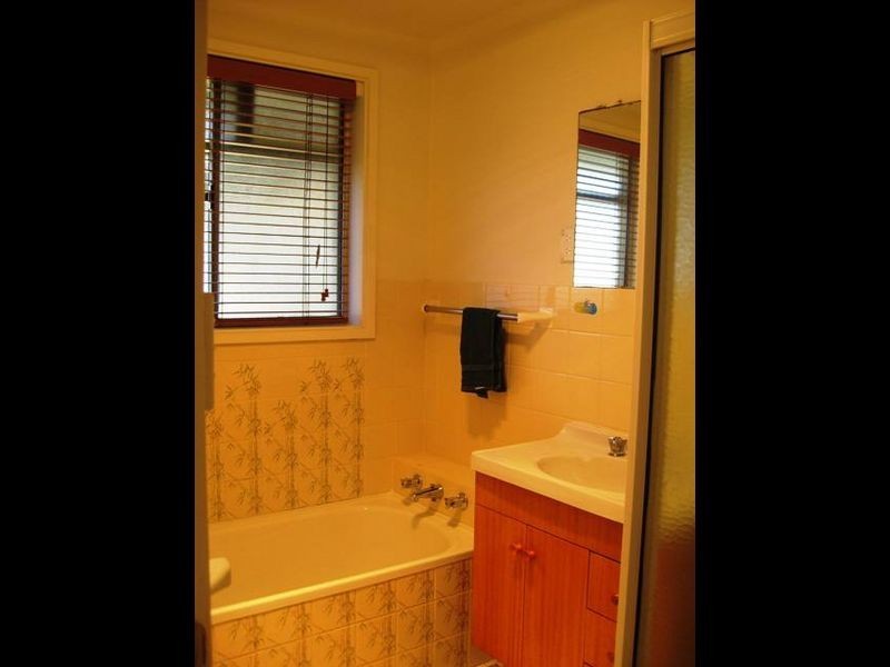 9 Braine Street, Page ACT 2614