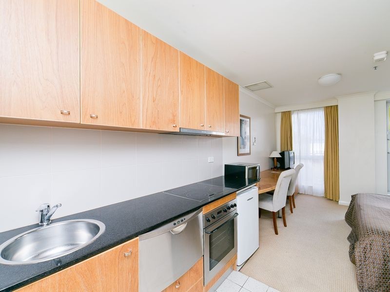 807/2 Akuna Street, City ACT 2601