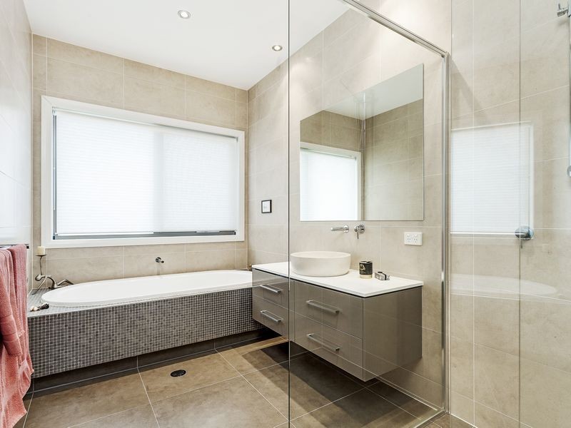 5 Quiros Street, Griffith ACT 2603