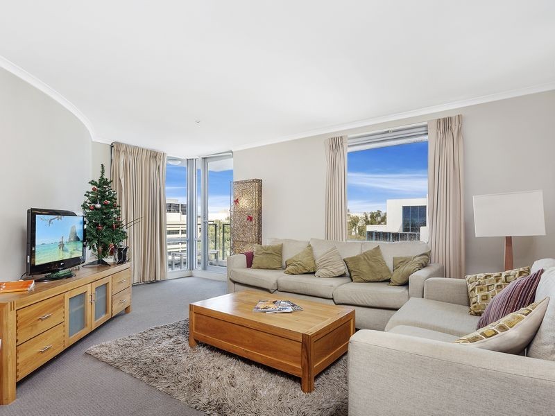 131/77 Northbourne Avenue, Turner ACT 2612