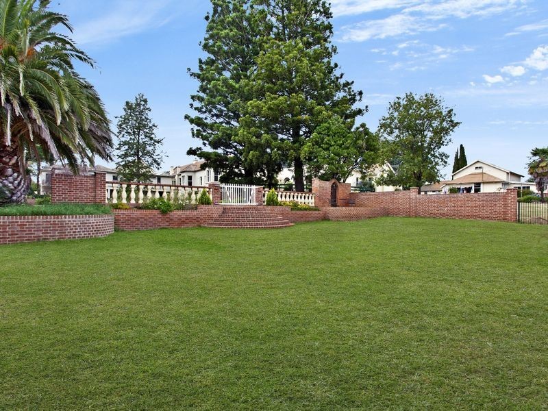 22 Glebe Street, Yass NSW 2582