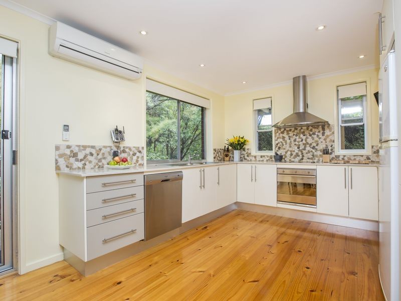 12 Rudder Place, Kambah ACT 2902