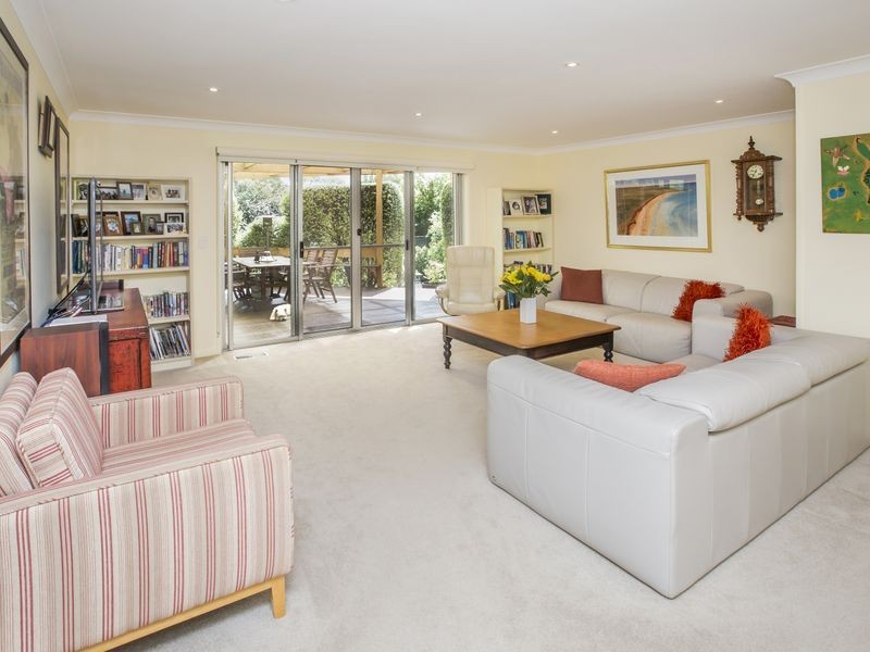 12 Rudder Place, Kambah ACT 2902