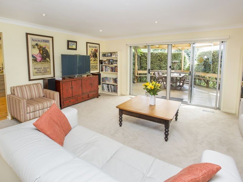 12 Rudder Place, Kambah ACT 2902