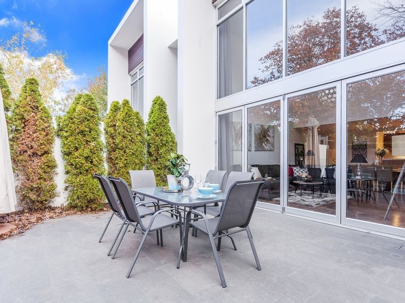 2/70 Franklin Street, Forrest ACT 2603