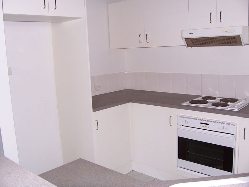 2/15 Howitt Street, Kingston ACT 2604