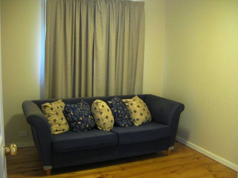 2 Pasco Street, Mawson ACT 2607