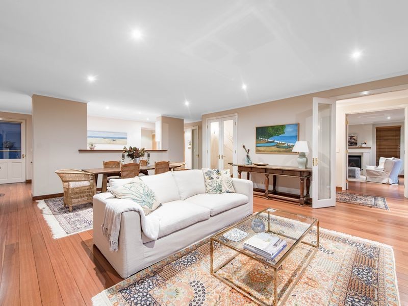 16 Brown Street, Yarralumla ACT 2600