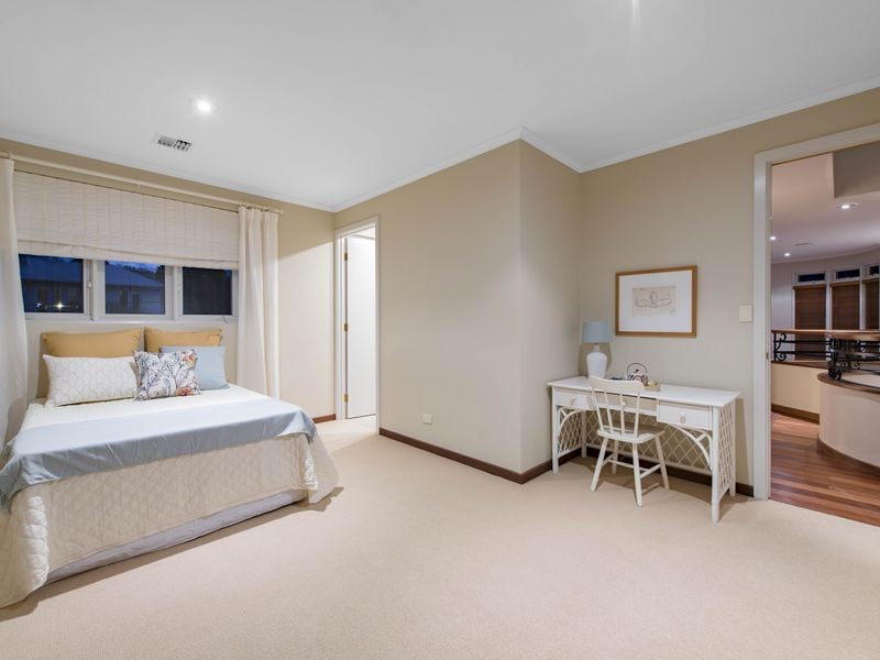 16 Brown Street, Yarralumla ACT 2600