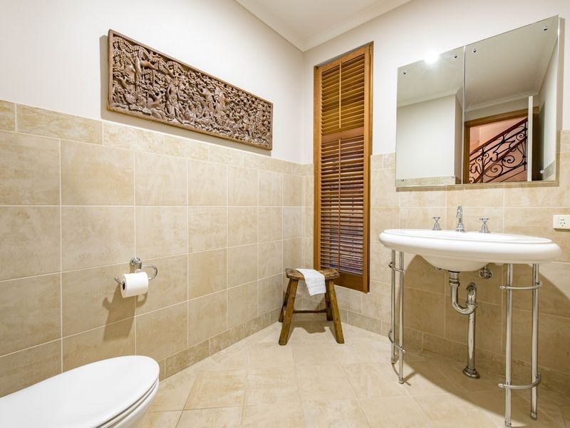 16 Brown Street, Yarralumla ACT 2600