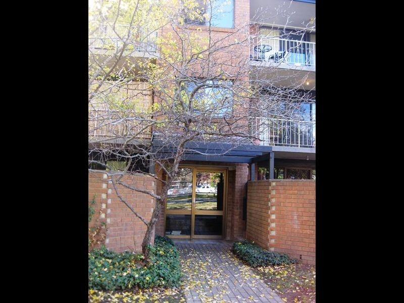 2/103 Canberra Avenue, Griffith ACT 2603