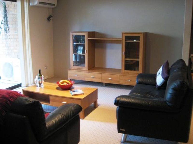 2/103 Canberra Avenue, Griffith ACT 2603