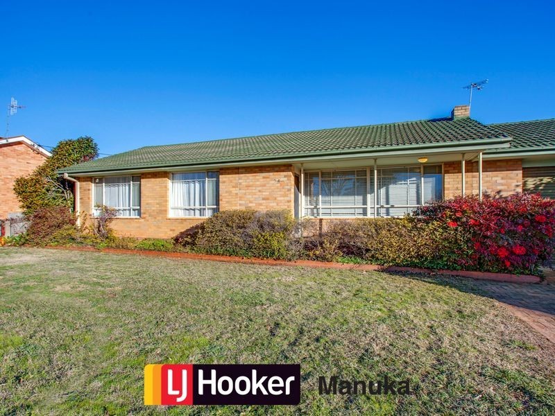 54 Swinden Street, Downer ACT 2602