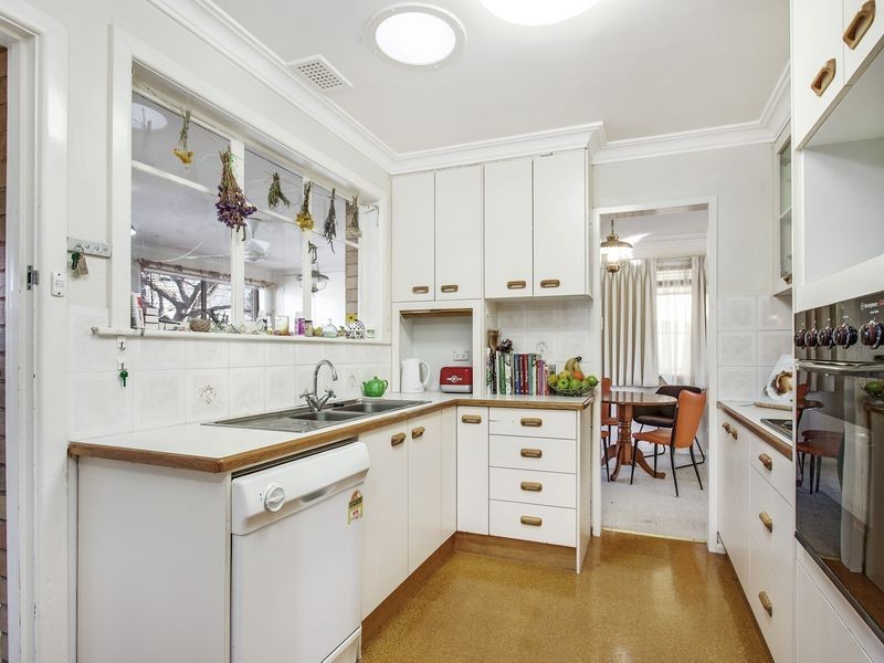 54 Swinden Street, Downer ACT 2602