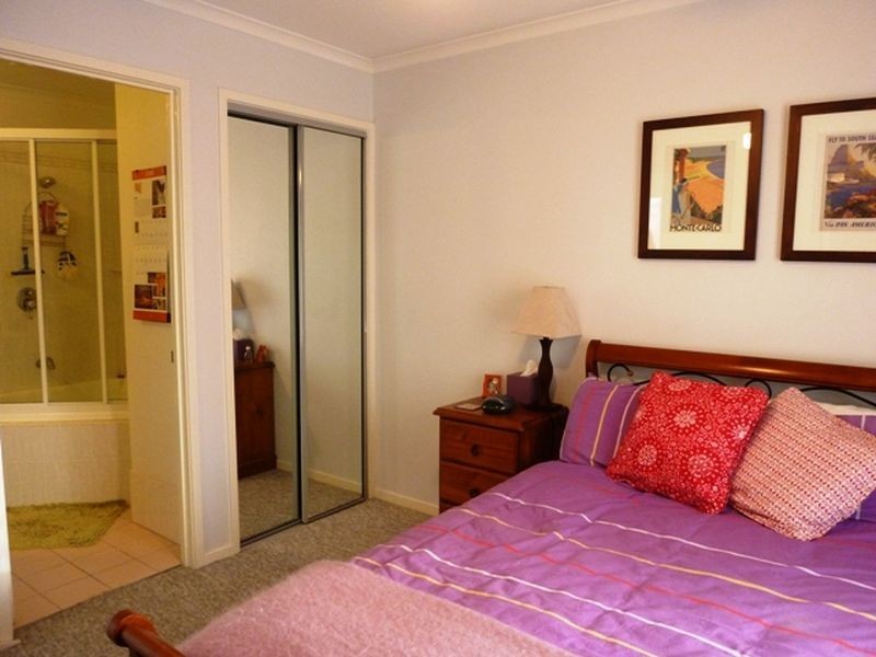 41/44 Jerrabomberra Avenue, Narrabundah ACT 2604