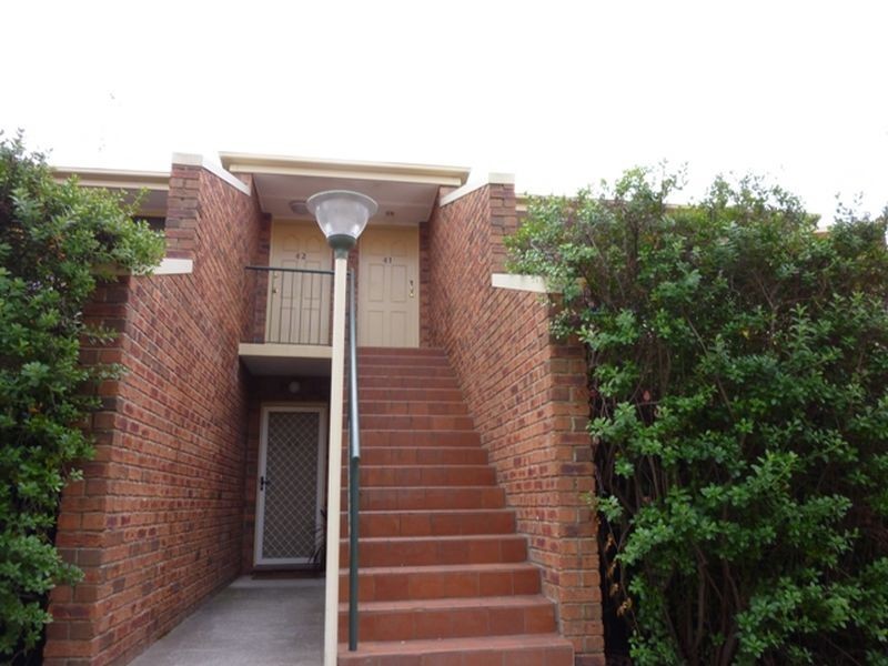 41/44 Jerrabomberra Avenue, Narrabundah ACT 2604