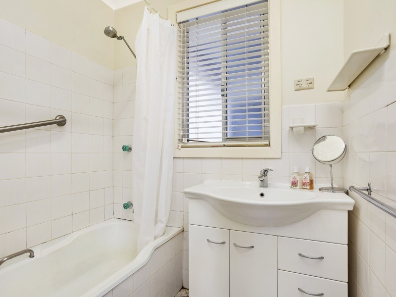 13 Rawson Street, Deakin ACT 2600