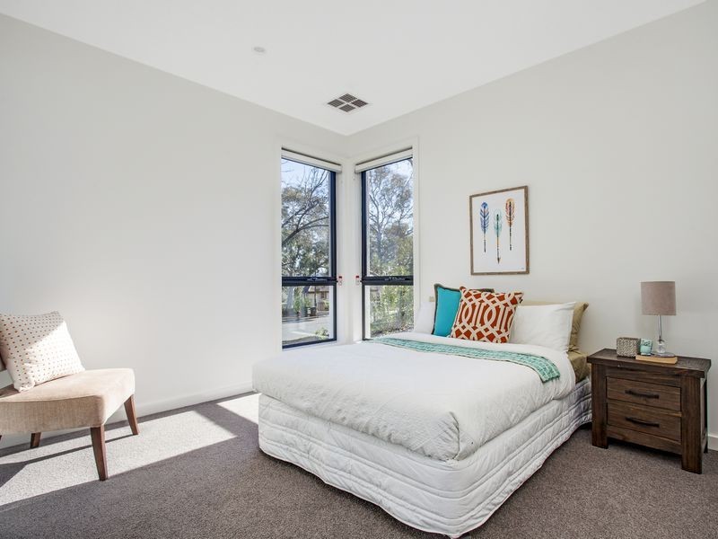 21 Rawson Street, Deakin ACT 2600