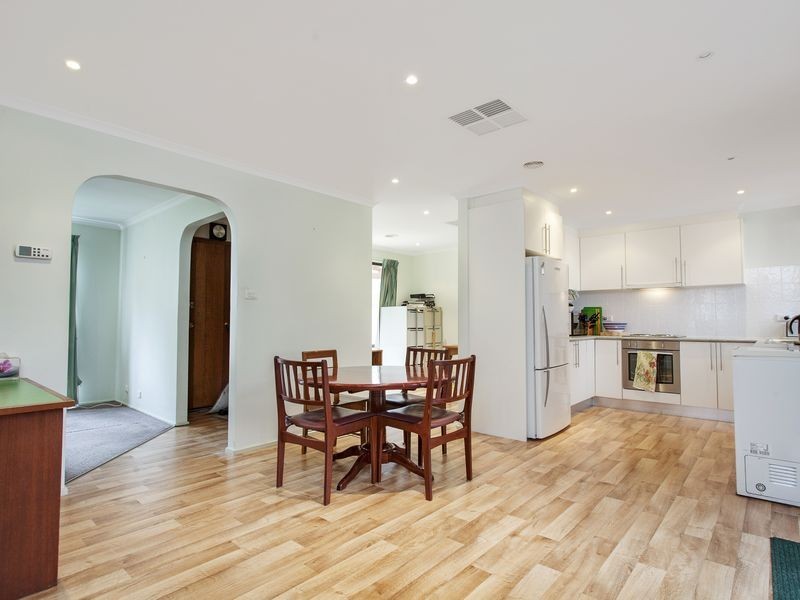 69 Clive Steele Avenue, Monash ACT 2904