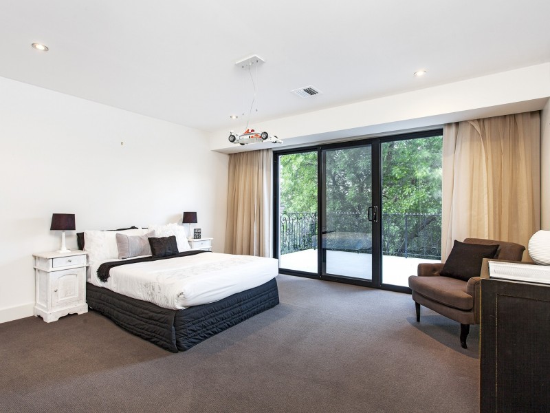 21 Scarborough Street, Red Hill ACT 2603