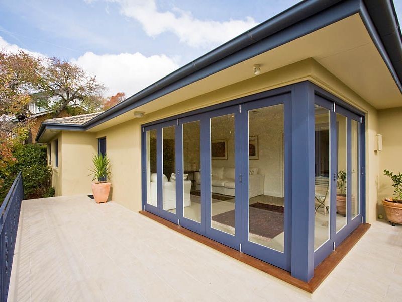 12 Roebuck Street, Red Hill ACT 2603