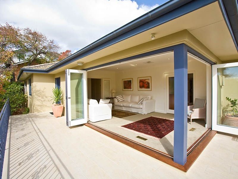 12 Roebuck Street, Red Hill ACT 2603