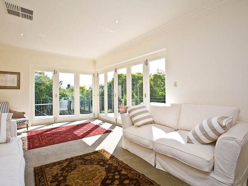 12 Roebuck Street, Red Hill ACT 2603