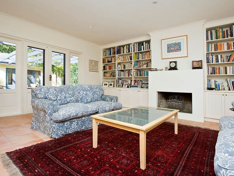 12 Roebuck Street, Red Hill ACT 2603