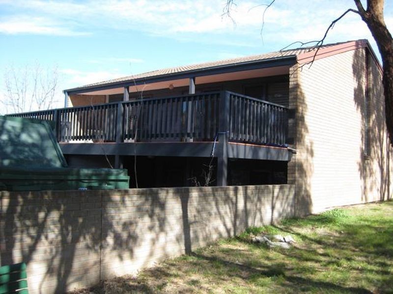 82 Barnett Close, Swinger Hill ACT 2606