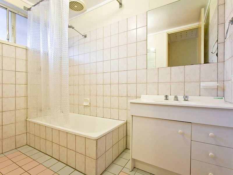 136 Goyder Street, Narrabundah ACT 2604