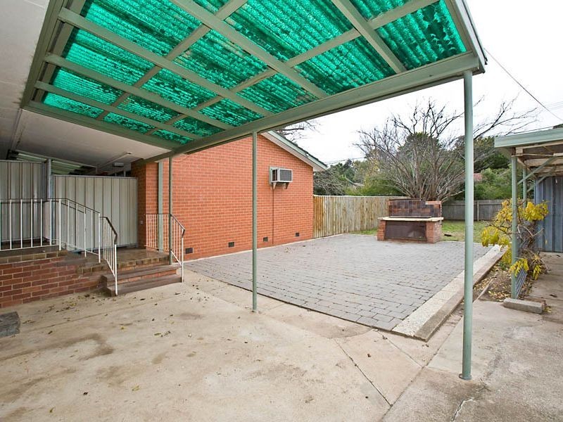 136 Goyder Street, Narrabundah ACT 2604