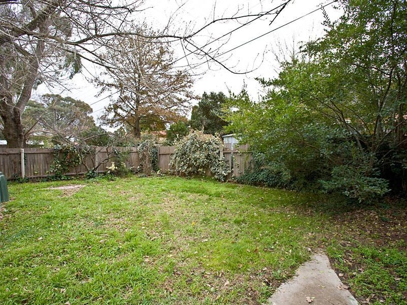 136 Goyder Street, Narrabundah ACT 2604