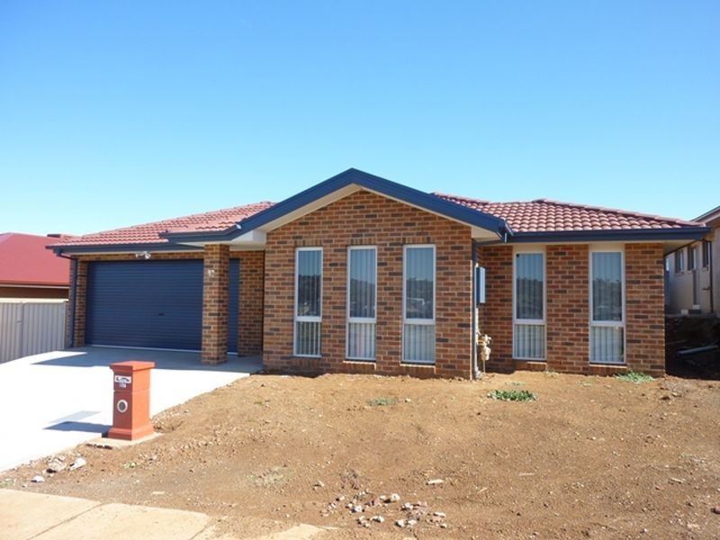 87 Henry Kendall Street, Franklin ACT 2913