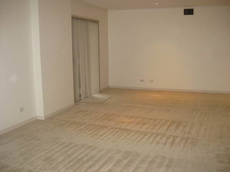 54/14 National Circuit, Barton ACT 2600