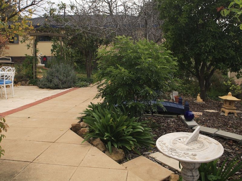 15 Gledden Street, Chifley ACT 2606