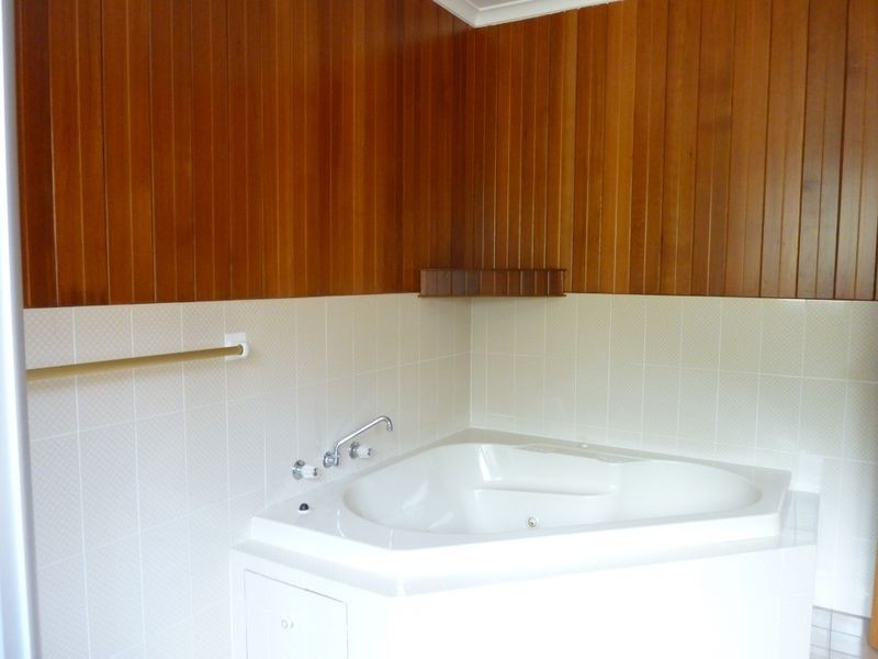 43 Julia Flynn Avenue, Isaacs ACT 2607