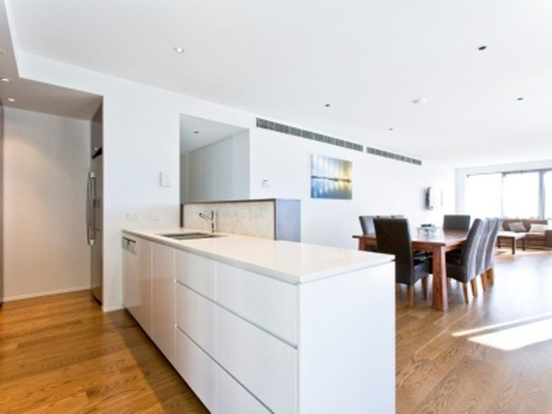 4/11 Sydney Avenue, Barton ACT 2600