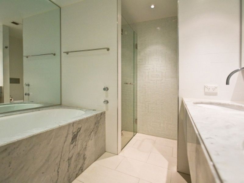 4/11 Sydney Avenue, Barton ACT 2600