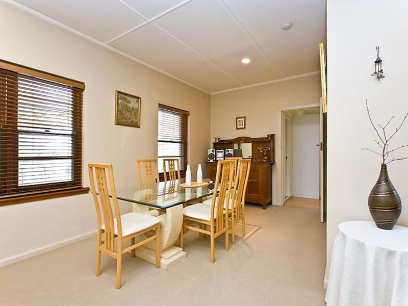 23 Vaughan Gardens, Narrabundah ACT 2604