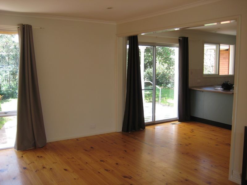 52 Ross Smith Crescent, Scullin ACT 2614