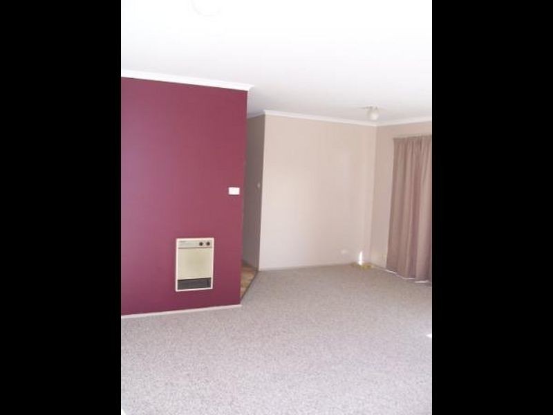 4 Myles Close, Calwell ACT 2905