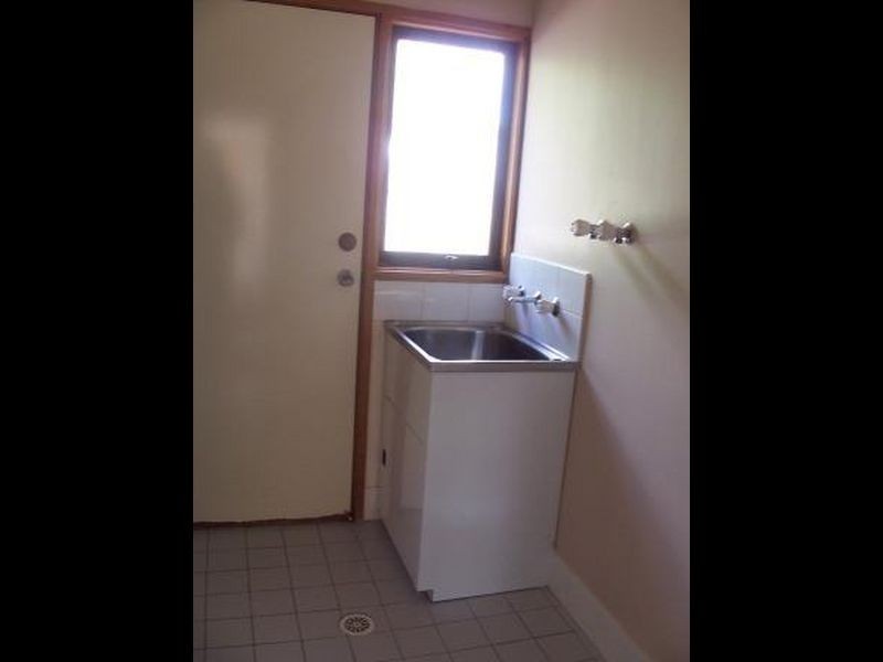 4 Myles Close, Calwell ACT 2905