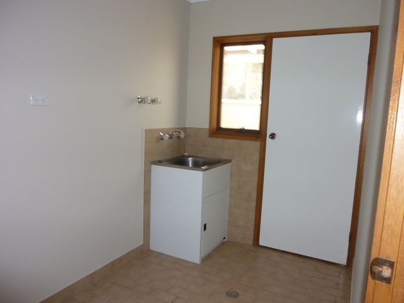 43 Julia Flynn Avenue, Isaacs ACT 2607