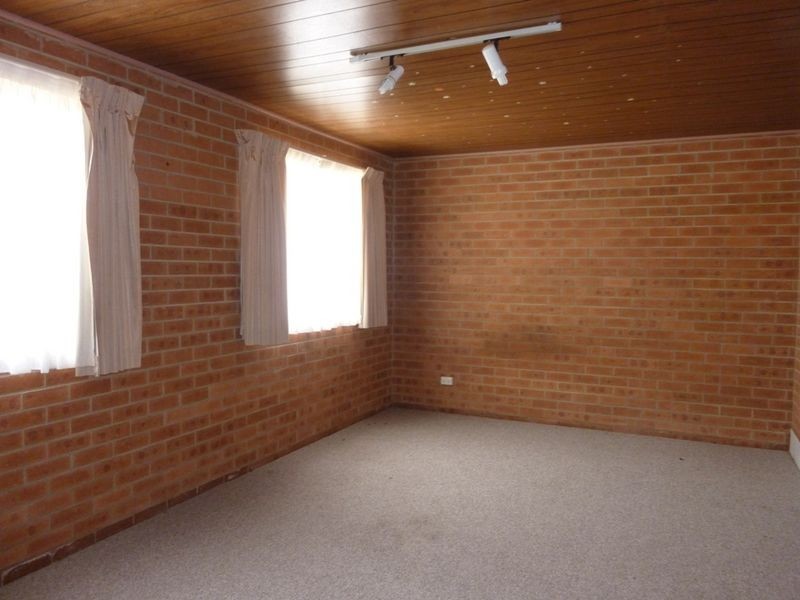 43 Julia Flynn Avenue, Isaacs ACT 2607