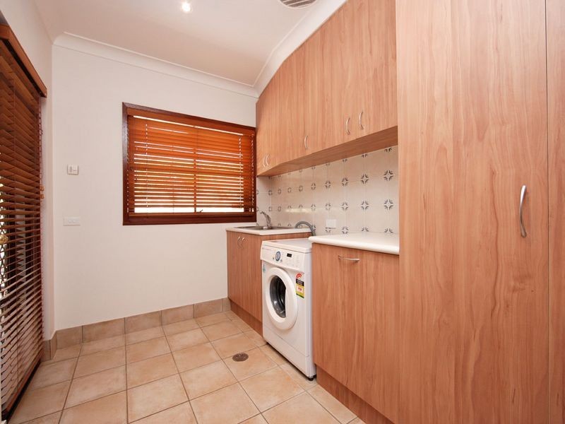 35 Beaumont Close, Chapman ACT 2611