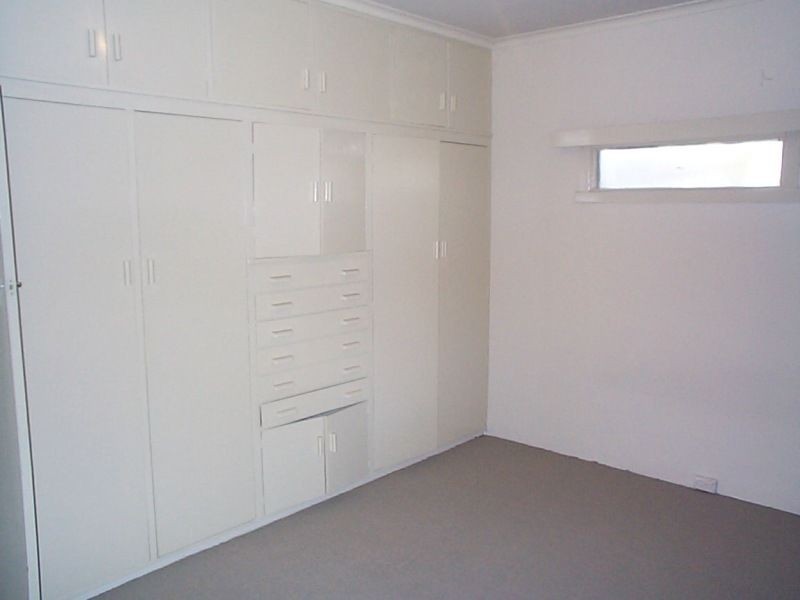 30 Durville Crescent, Griffith ACT 2603