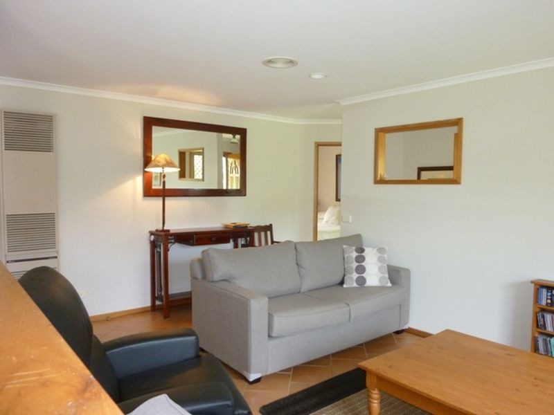 11 Adcock Place, Banks ACT 2906