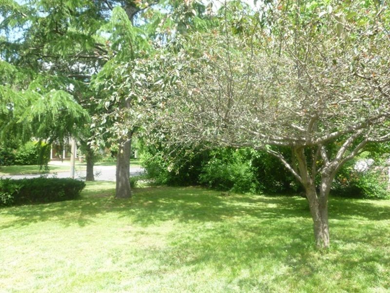 104 Caley Crescent, Narrabundah ACT 2604