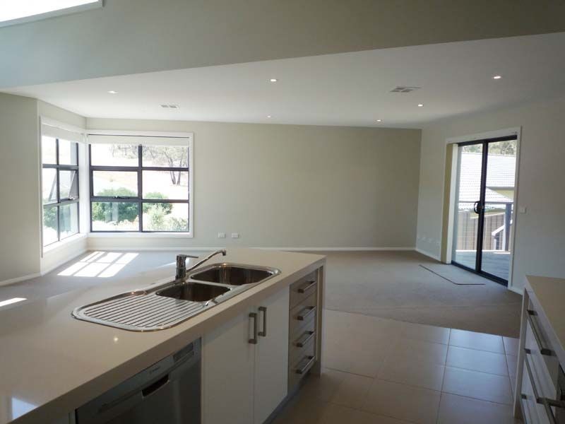 251 Bicentennial Drive, Jerrabomberra NSW 2619