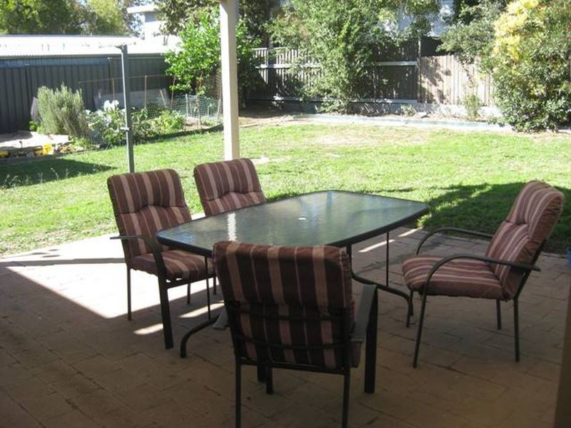 9 Braine Street, Page ACT 2614